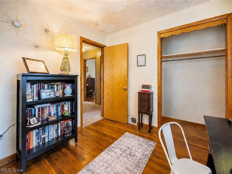 3112 N Bender Avenue , Akron, OH 44319 Photo 22