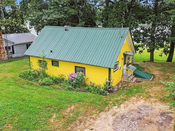12093 Winans Drive, Dowling, MI 49050