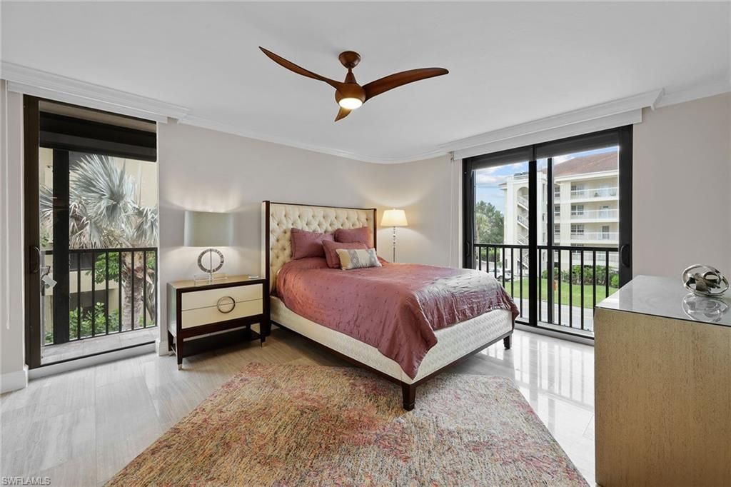 9653 Gulf Shore Dr, Unit 203, Naples, FL 34108 Photo