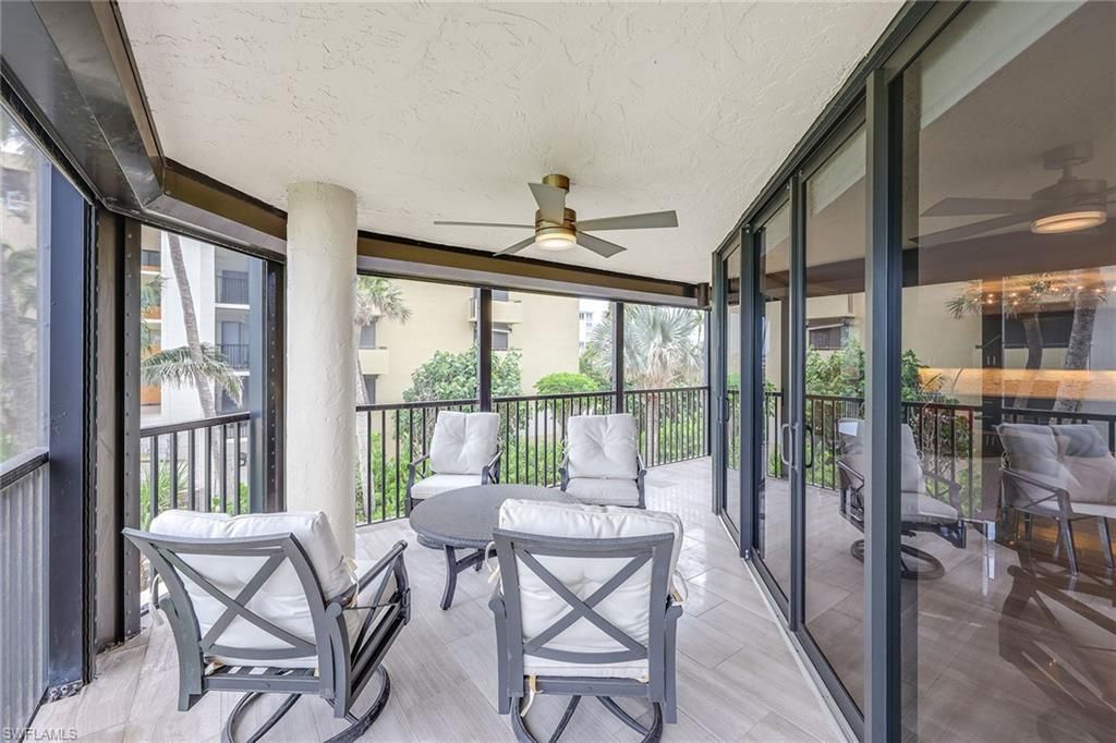 9653 Gulf Shore Dr, Unit 203, Naples, FL 34108 Photo