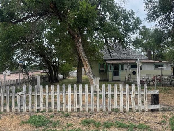 72 Old Highway 18, Edgemont, SD 57735