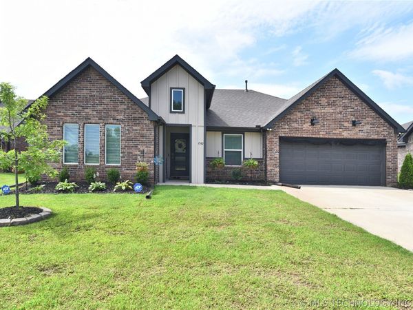 7142 E 154th Street S, Bixby, OK 74008