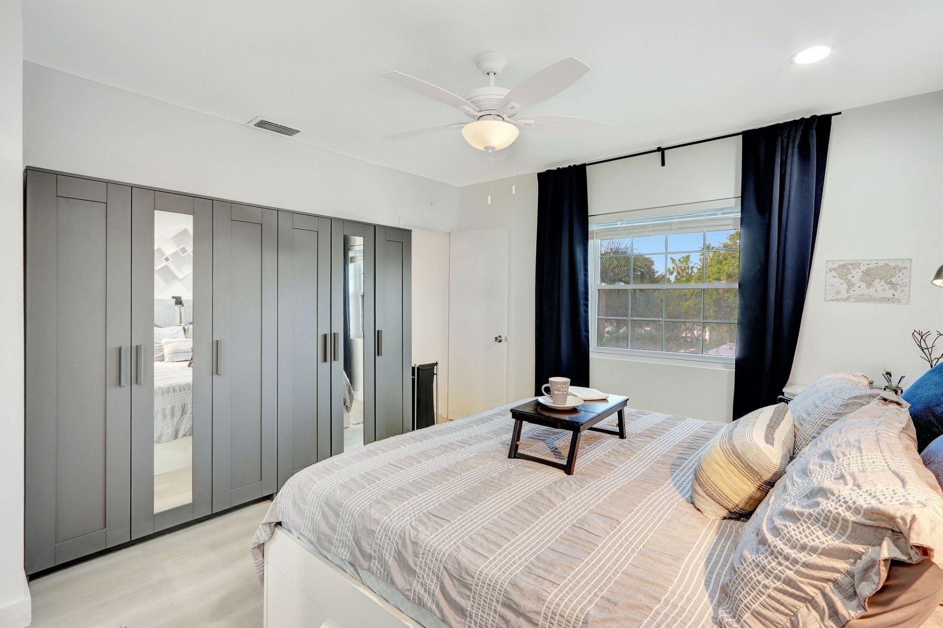 2426 SE 17th Street, Unit 305, Fort Lauderdale, FL 33316 Photo