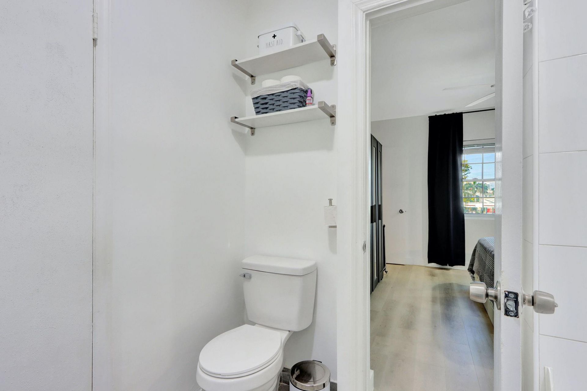 2426 SE 17th Street, Unit 305, Fort Lauderdale, FL 33316 Photo