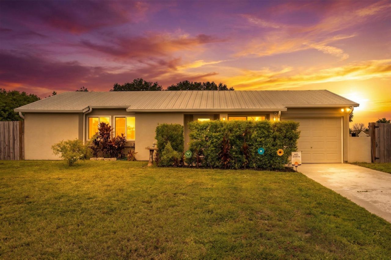 3312 SW Ensley Court, Port Saint Lucie, FL 34953 Photo