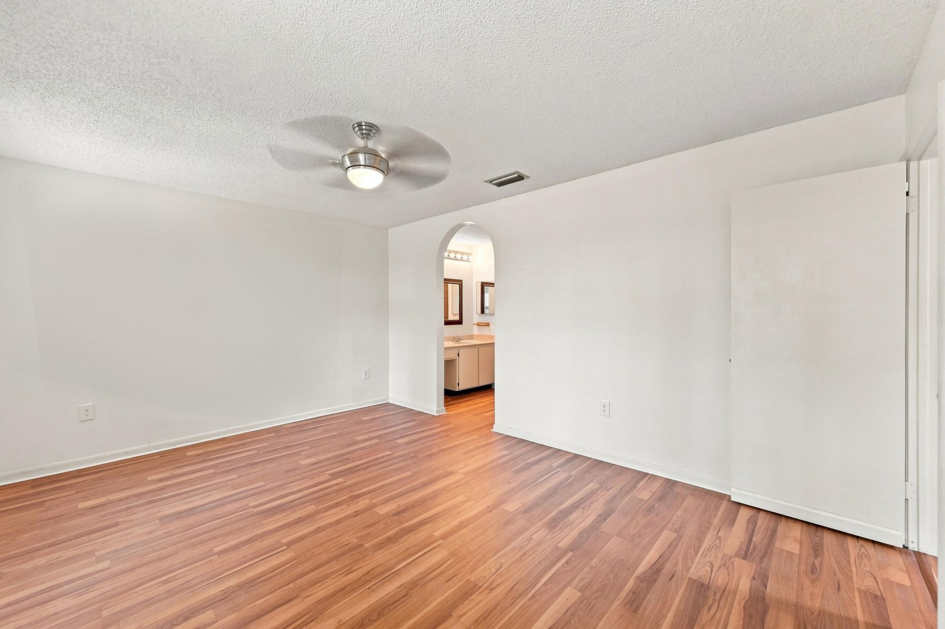 9825 NW 1st Court, Plantation, FL 33324 Photo