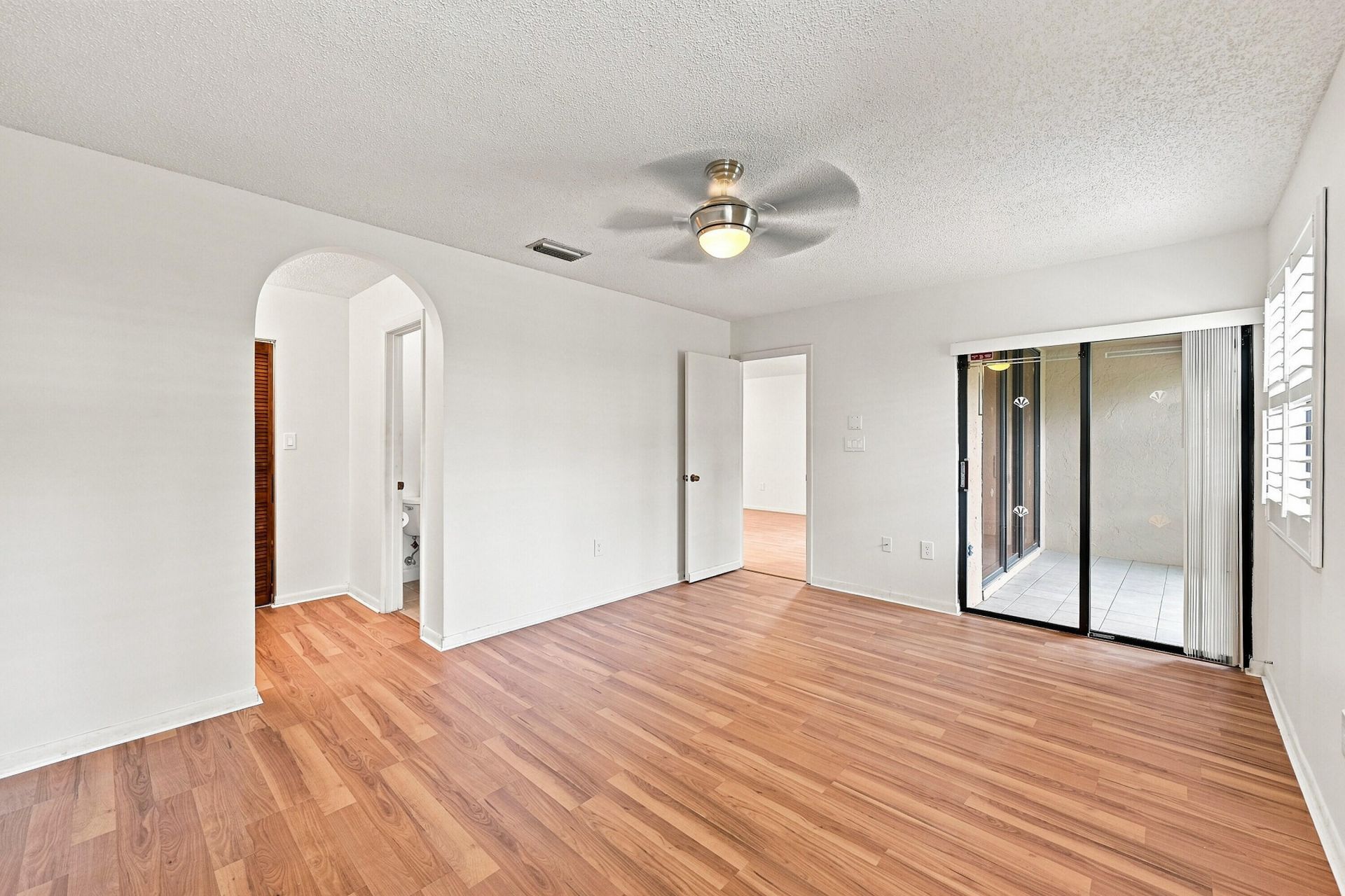 9825 NW 1st Court, Plantation, FL 33324 Photo