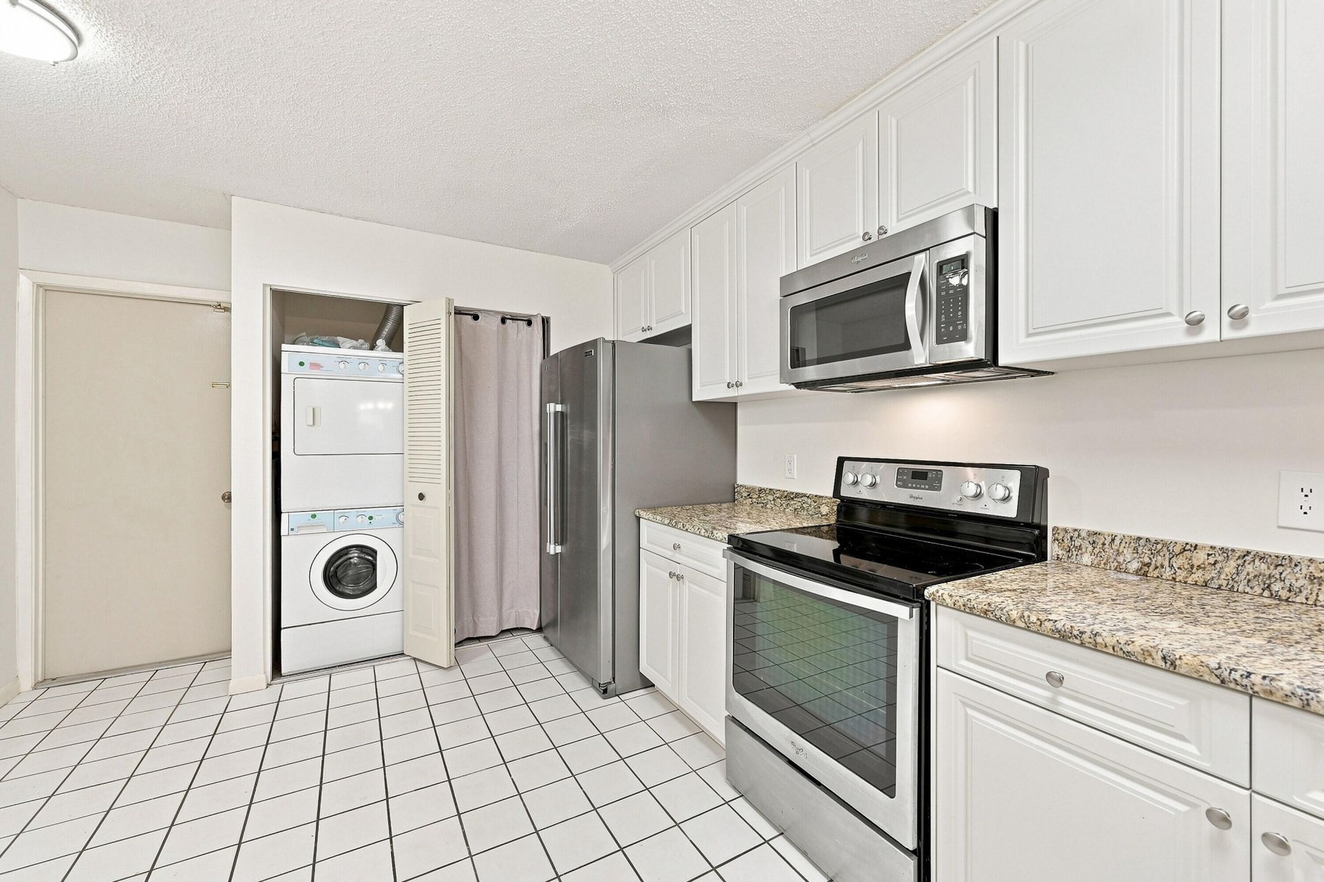 9825 NW 1st Court, Plantation, FL 33324 Photo