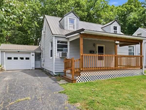 536 Connor Dr, Mansfield, OH 44905