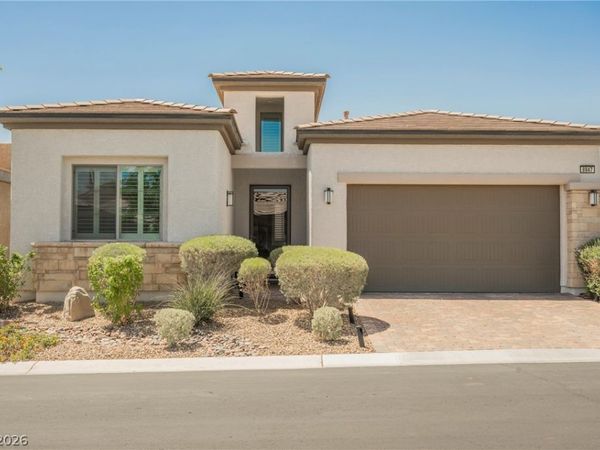 8947 Golden Crow Avenue , Las Vegas, NV 89148