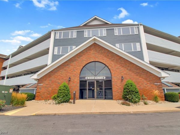 1909 E Harbor Road, Unit 407W, Port Clinton, OH 43452