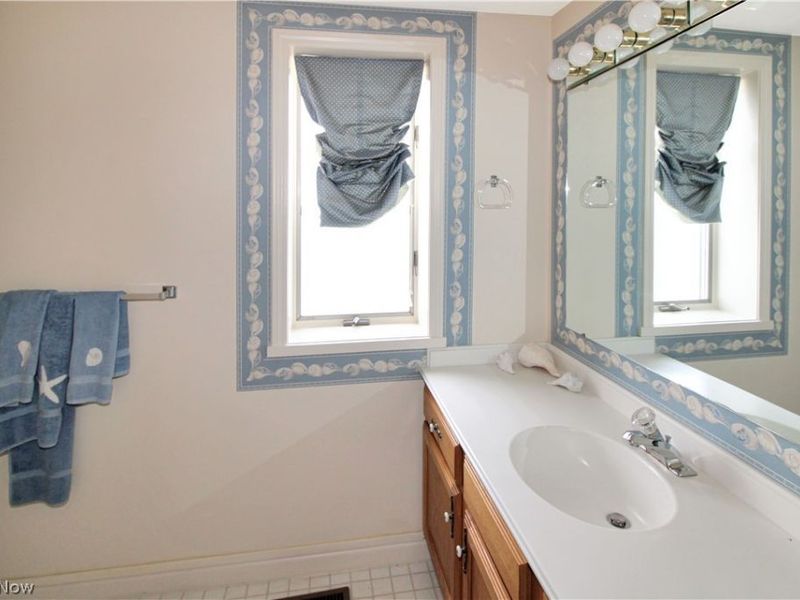 1909 E Harbor Road, Unit 407W, Port Clinton, OH 43452 Photo 16