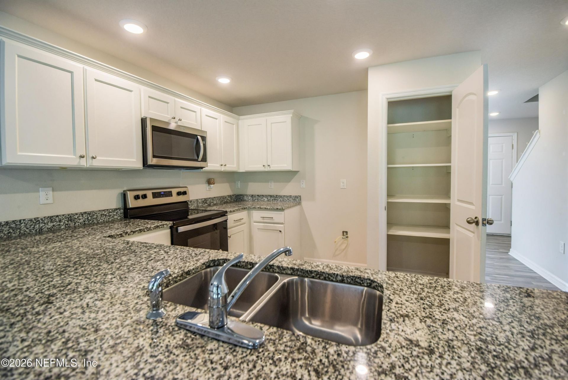 205 River Hill Drive, Welaka, FL 32193 Photo