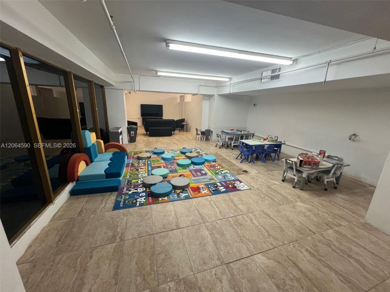 100 Lincoln Rd , Unit 1424, Miami Beach, FL 33139 Photo