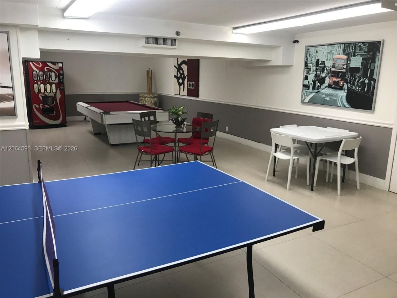 100 Lincoln Rd , Unit 1424, Miami Beach, FL 33139 Photo
