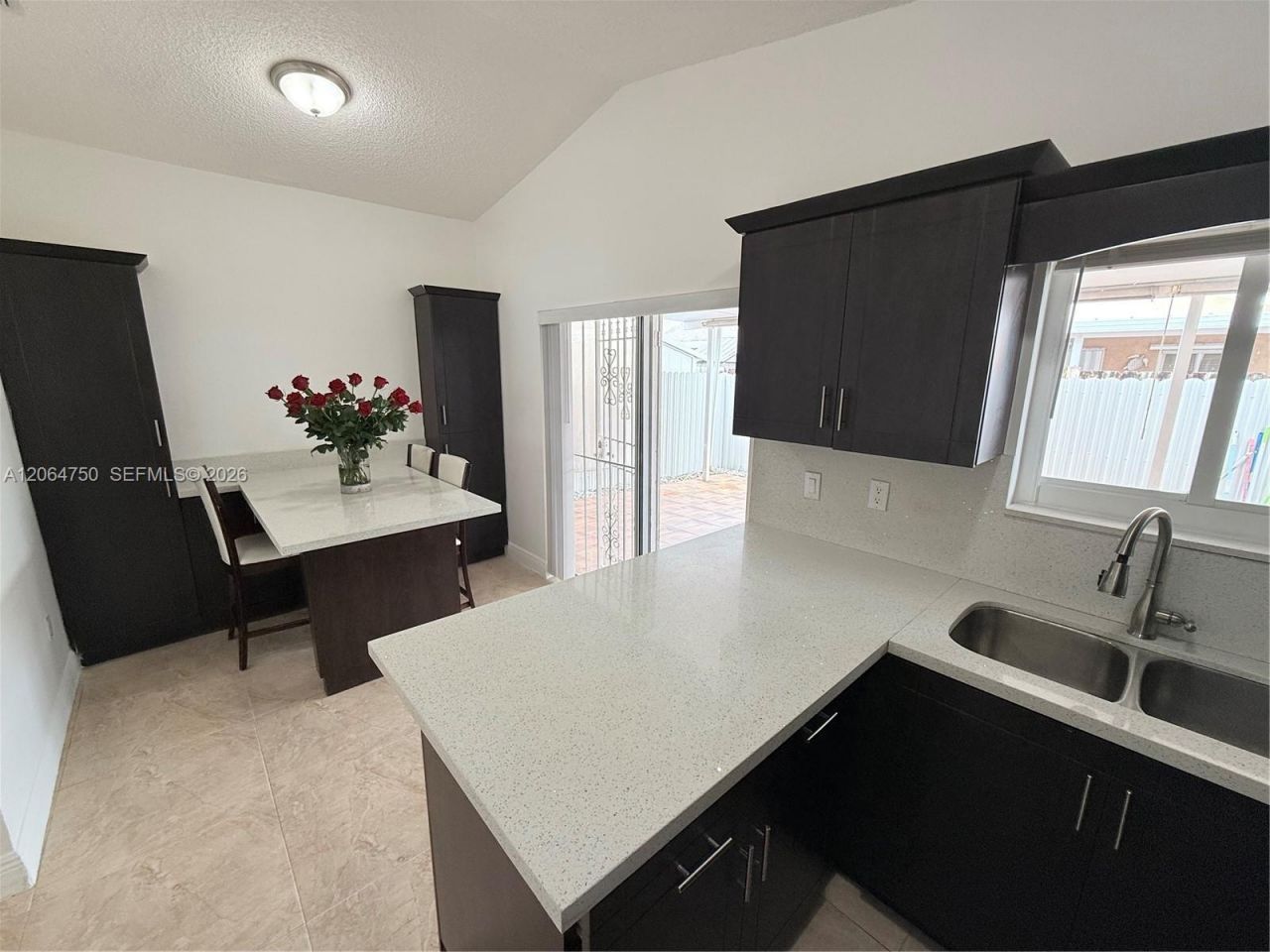 2854 W 75th Ter, Hialeah, FL 33018 Photo