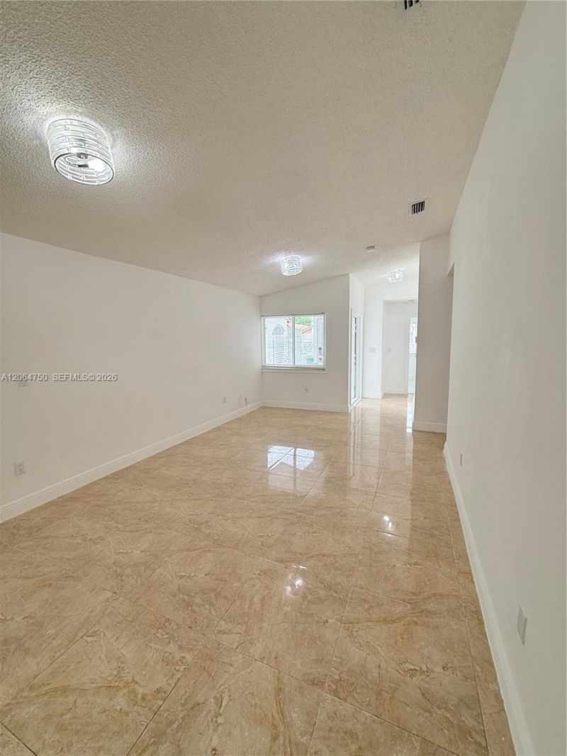 2854 W 75th Ter, Hialeah, FL 33018 Photo