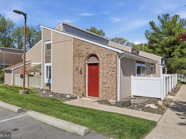 1618 WOODLANDS RUN, Unit 1618, HAGERSTOWN, MD 21742