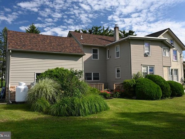 2420 ALLENTOWN ROAD , QUAKERTOWN, PA 18951
