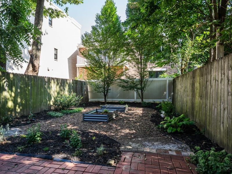 1612 Dexter Avenue, Cincinnati, OH 45206 Photo 67