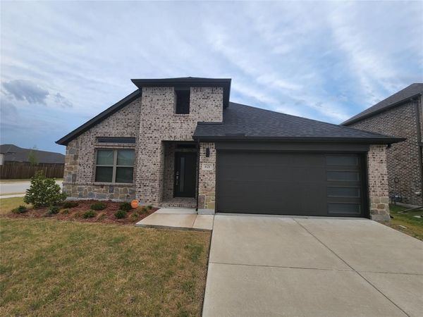 621 Maple Leaf Way, Princeton, TX 75407