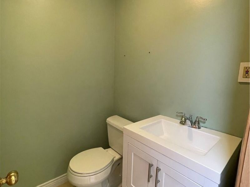 25941 Myrtle Avenue , Olmsted Falls, OH 44138 Photo 23