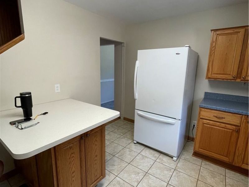 25941 Myrtle Avenue , Olmsted Falls, OH 44138 Photo 3