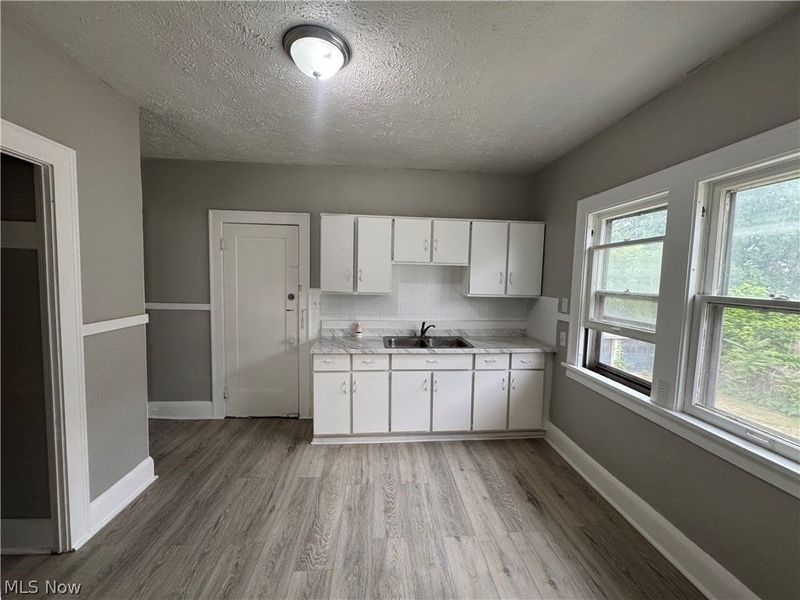 1092 E 169th Street , Cleveland, OH 44110 Photo 10
