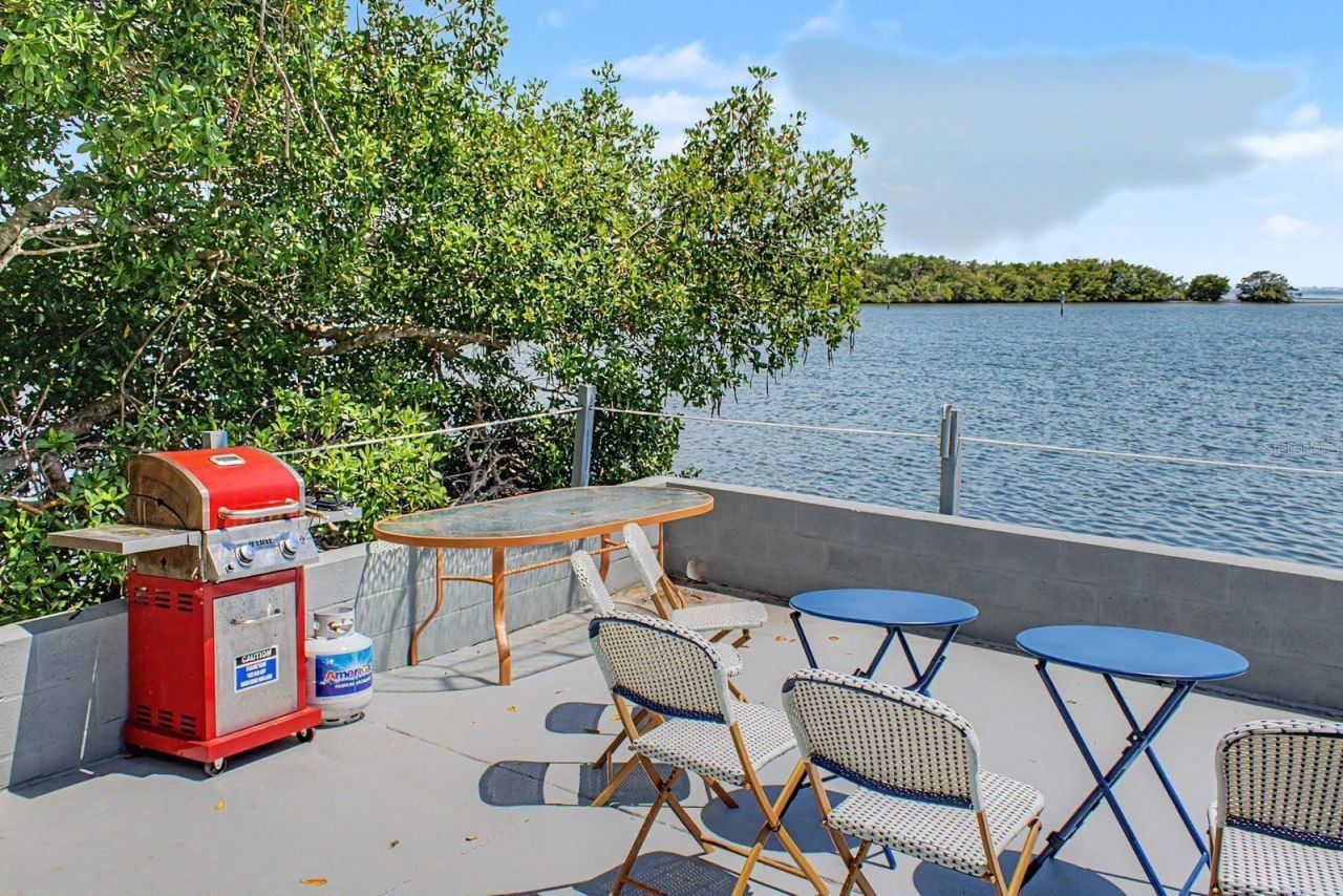 6927 21st Street W, Bradenton, FL 34207 Photo