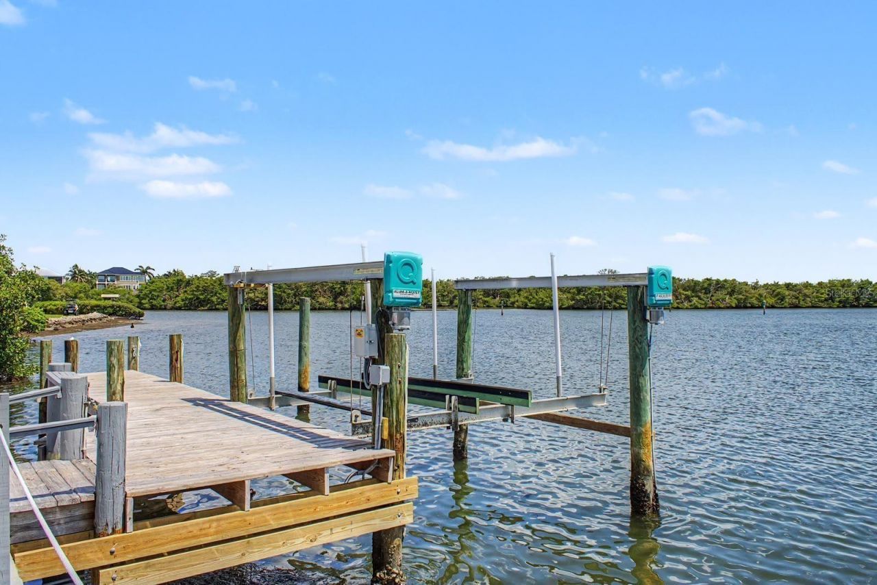 6927 21st Street W, Bradenton, FL 34207 Photo