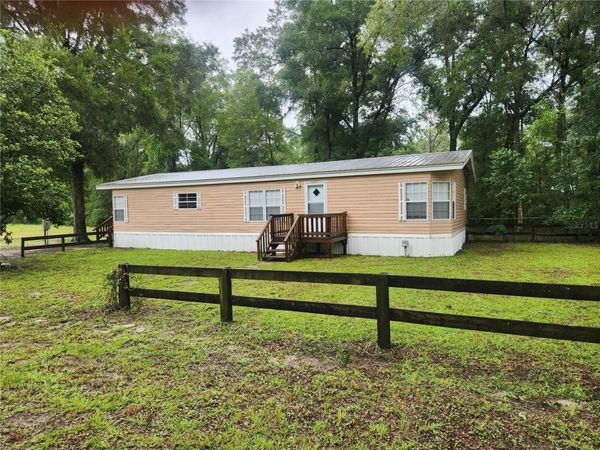 1182 NW 27TH TERRACE , BELL, FL 32619