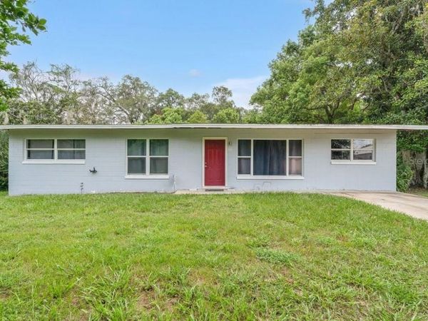 851 E UNIVERSITY AVENUE, ORANGE CITY, FL 32763