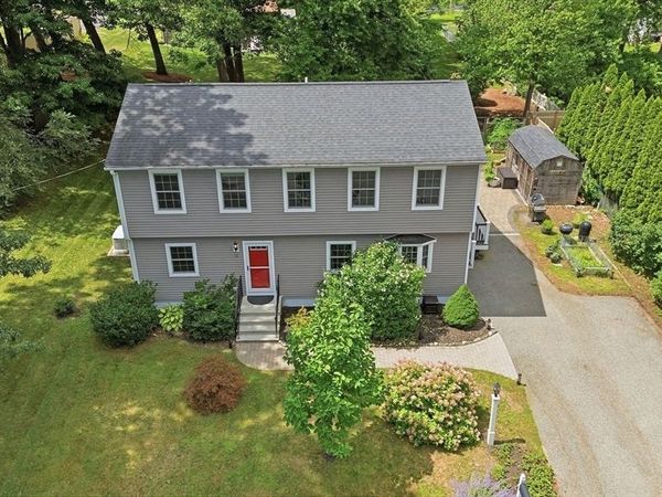 12 Woodbine Ter, Westford, MA 01886