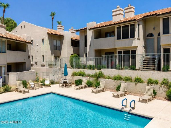 1840 E MORTEN Avenue, Unit 231, Phoenix, AZ 85020
