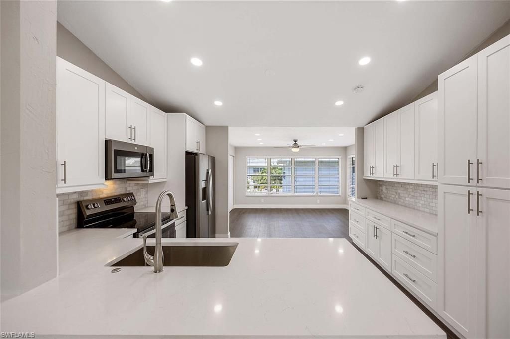 707 Neapolitan Way , Unit 707, Naples, FL 34103 Photo