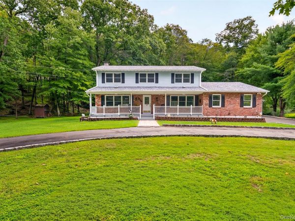 87 Mott Farm Road, Tomkins Cove, NY 10986