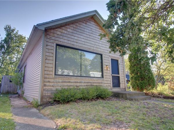 38 Brayton Street, Buffalo, NY 14213