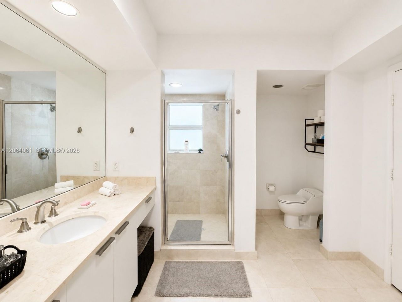 14951 Royal Oaks Ln, Unit 1501, North Miami, FL 33181 Photo