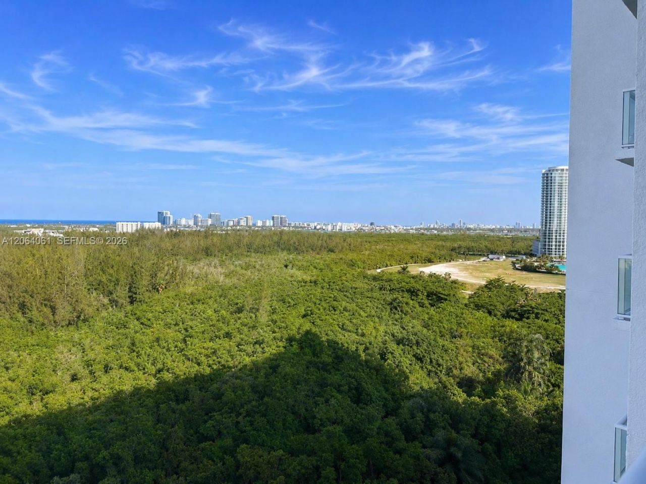 14951 Royal Oaks Ln, Unit 1501, North Miami, FL 33181 Photo