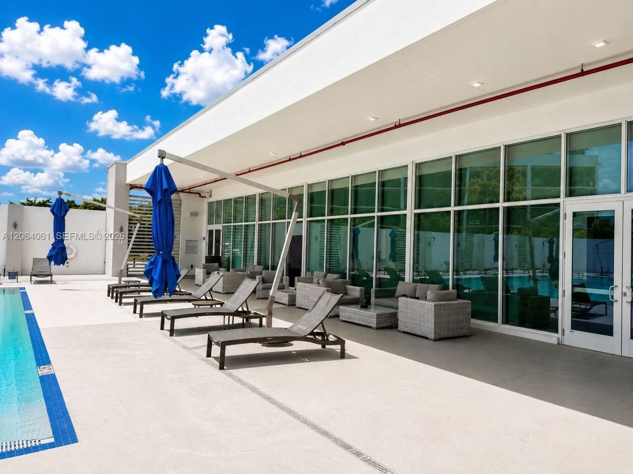 14951 Royal Oaks Ln, Unit 1501, North Miami, FL 33181 Photo