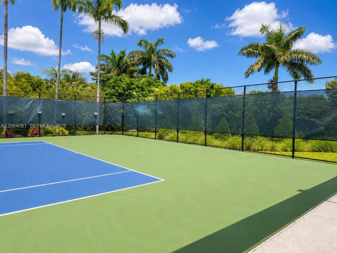 14951 Royal Oaks Ln, Unit 1501, North Miami, FL 33181 Photo