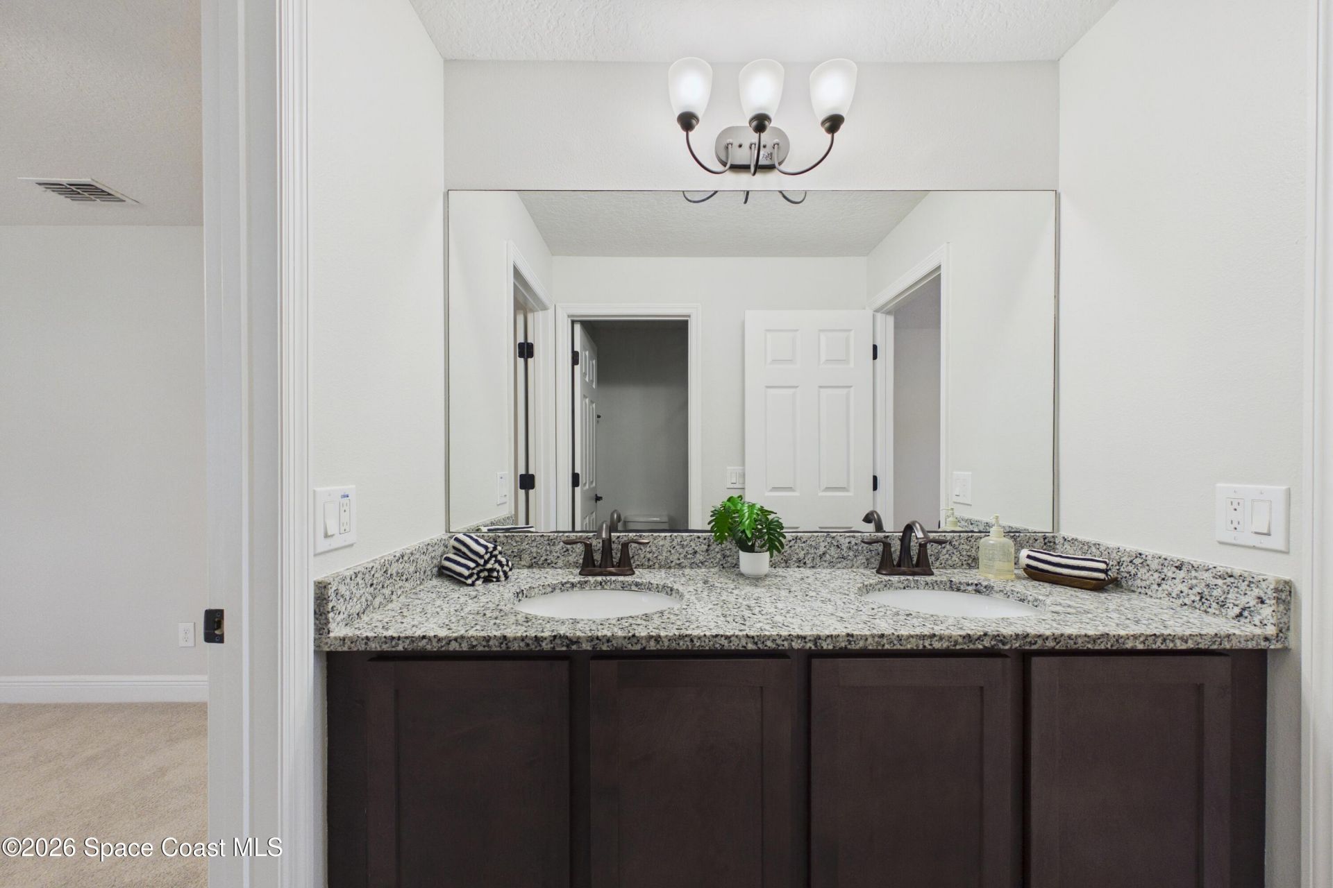 4162 Ruthann Circle , Melbourne, FL 32934 Photo