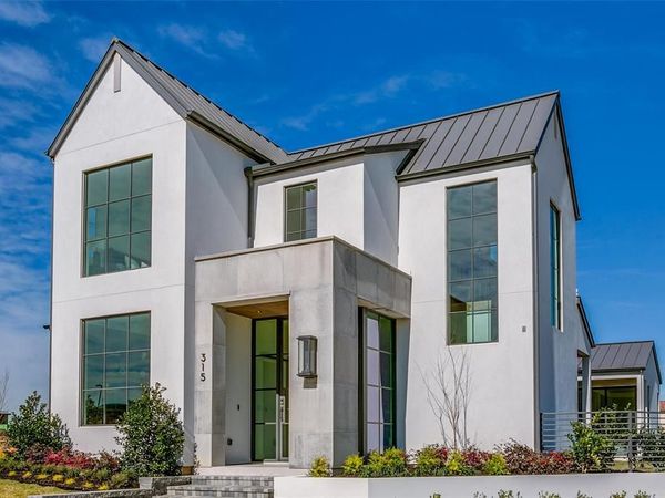 315 Regal Lane , Irving, TX 75039