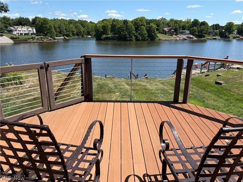 1047 Lode Star Drive, Roaming Shores, OH 44085 Photo 6