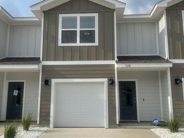 328 Callie Drive, Crestview, FL 32536