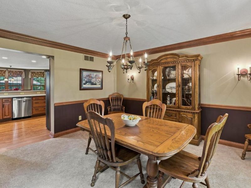 6226 Swanbrook Lane, Delhi Twp, OH 45233 Photo 13