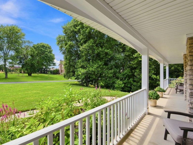 6226 Swanbrook Lane, Delhi Twp, OH 45233 Photo 4