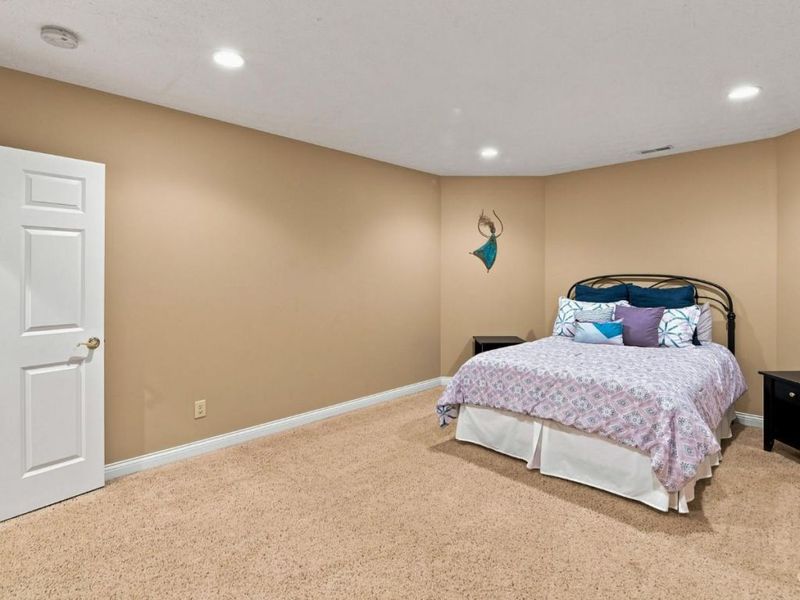 6226 Swanbrook Lane, Delhi Twp, OH 45233 Photo 46