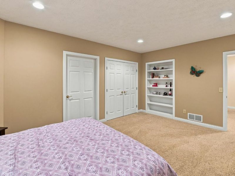 6226 Swanbrook Lane, Delhi Twp, OH 45233 Photo 47