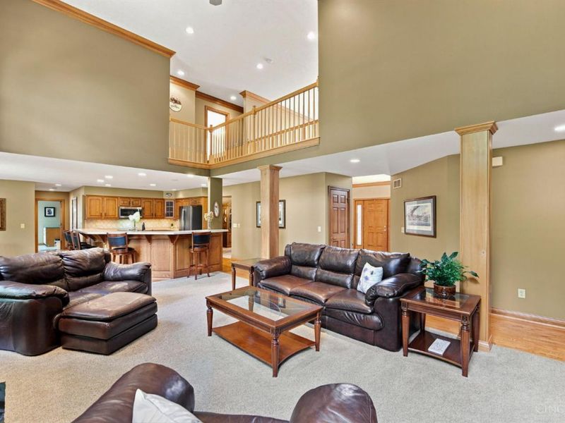 6226 Swanbrook Lane, Delhi Twp, OH 45233 Photo 8
